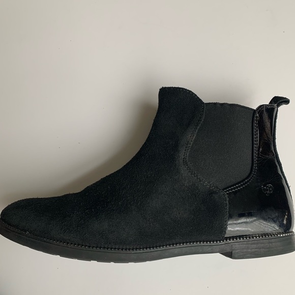 Primigi Suede & Patent Boots - Picture 6 of 9